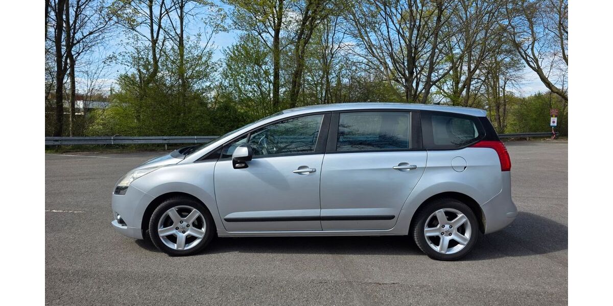 Peugeot 5008 203.450 km 4.500 &euro; bochum 44803