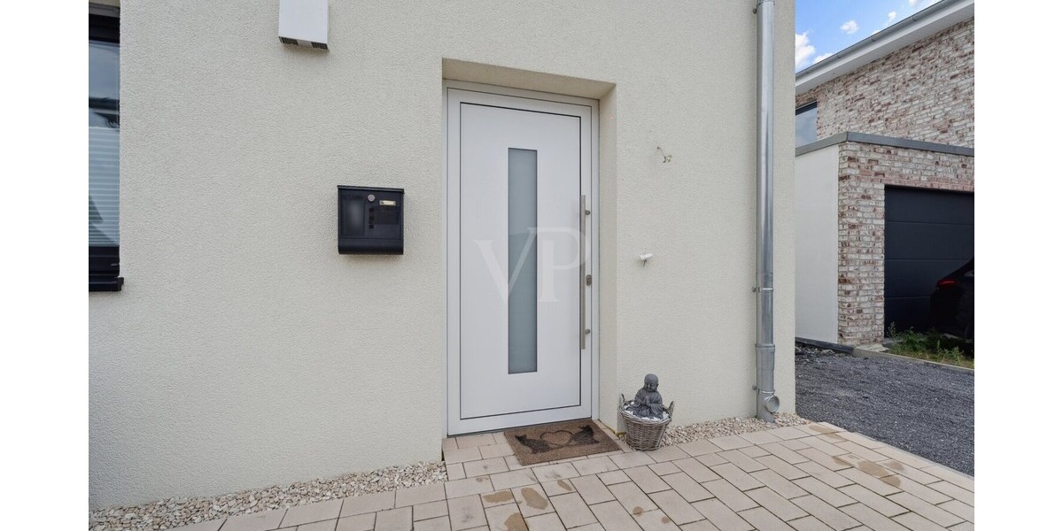Attraktives Zweifamilienhaus in Olfen–modern, nachhaltig und mit KfW 40+ Standard 8 zimmer