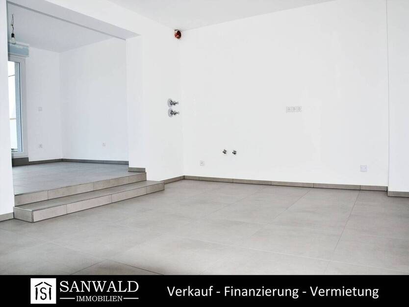 Luxuriöse 4,5-Zimmer mit großer Dachterrasse und Blick ins Grüne im Zweifamilienhaus 4 zimmer