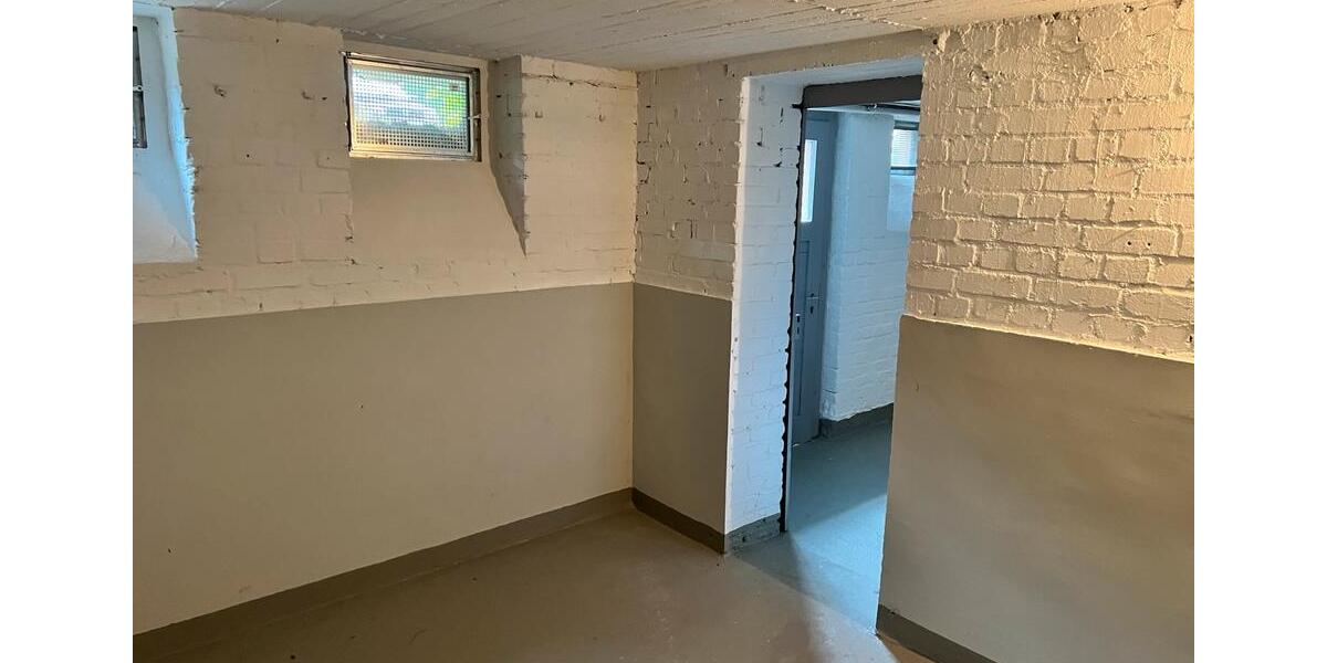 Mehrfamilienhaus, Wohnhaus Oberhausen Alt-Oberhausen - 14 Zimmer, 330 m&sup2;, 825.000&euro; | Angebot:25353057