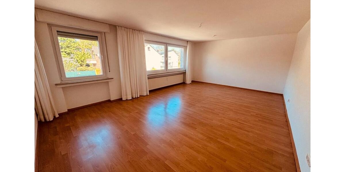 Einfamilienhaus Oberhausen Rothebusch - 6 Zimmer, 246 m&sup2;, 499.999&euro; | Angebot:27083282