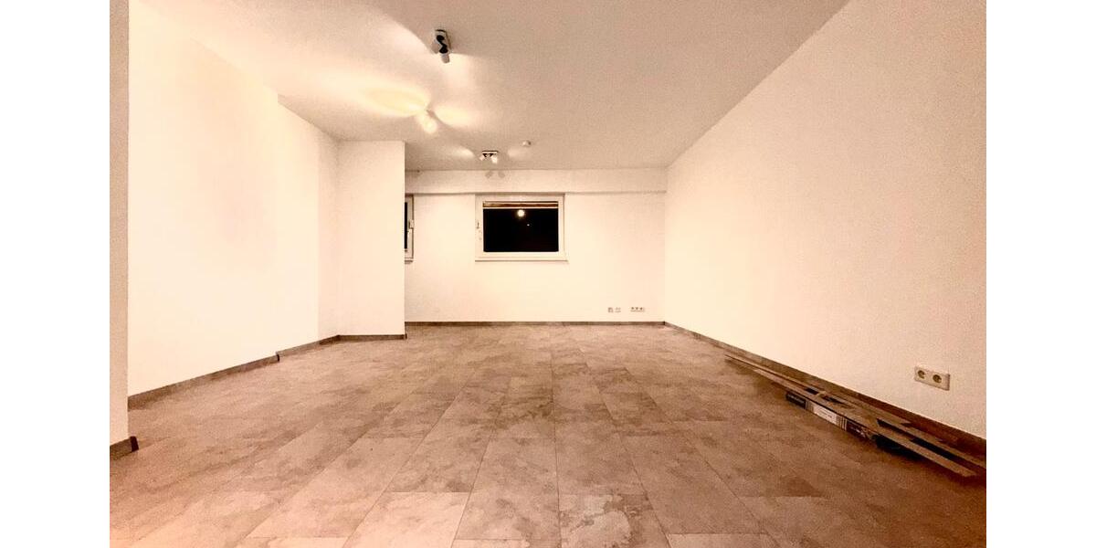 Erdgeschoßwohnung Essen Stadtbezirk IX - 1.5 Zimmer, 33 m&sup2;, 450&euro; | Angebot:26356498