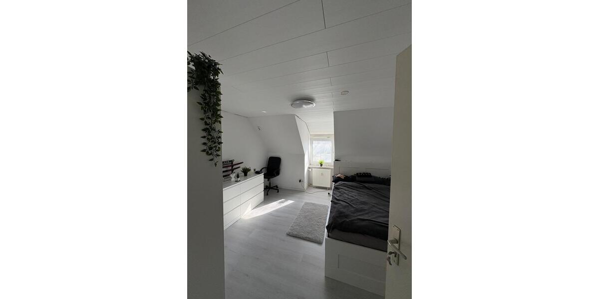 Doppelhaushälfte Dortmund Bövinghausen - 7 Zimmer, 180 m&sup2;, 395.000&euro; | Angebot:26907607
