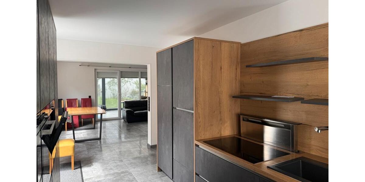 Freistehende Einfamilienhaus 5 zimmer