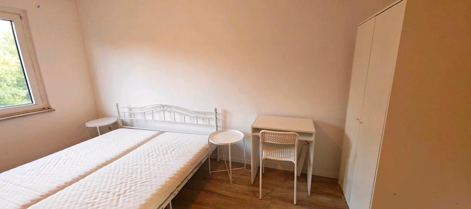 Etagenwohnung Gelsenkirchen Gelsenkirchen-West - 1.5 Zimmer, 38 m&sup2;, 500&euro; | Angebot:26358149