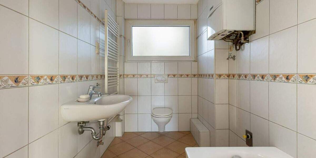 Etagenwohnung Essen Bergerhausen - 2 Zimmer, 73 m&sup2;, 179.000&euro; | Angebot:24112811