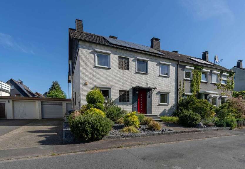 Haus zum Kaufen in Lünen 389.000 € 168 m²
