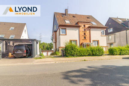 Dreifamilienhaus in ruhiger Lage mit 7 Garagen in Bochum-Wattenscheid! 8 zimmer