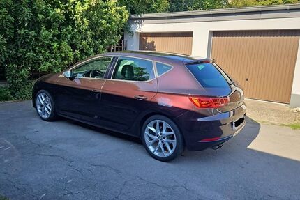 Seat Leon 73.325 km 13.500 &euro; Gelsenkirchen 45897