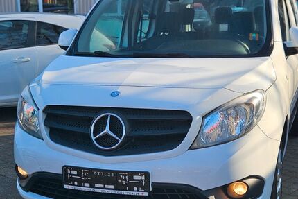 Mercedes-Benz Citan 126.000 km 7.399 € Essen 45356