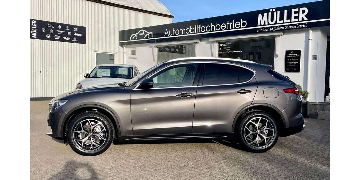 Alfa Romeo Stelvio 65.200 km 24.490 &euro; Mülheim/Ruhr , Stadteil: Mülheim Saarn 45481