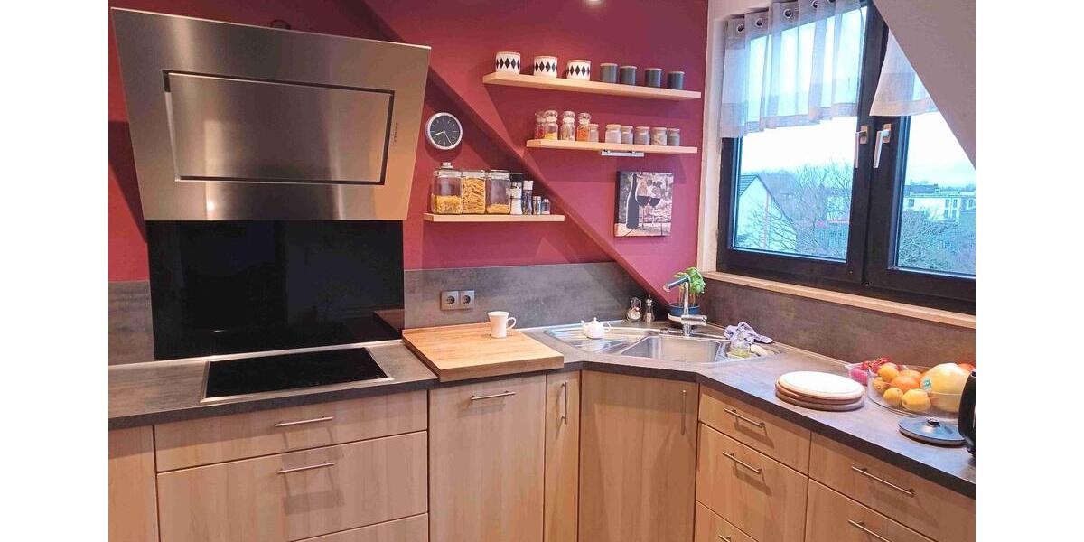 Dachgeschoßwohnung Essen Stadtbezirk V - 4.5 Zimmer, 92 m&sup2;, 210.000&euro; | Angebot:25238631