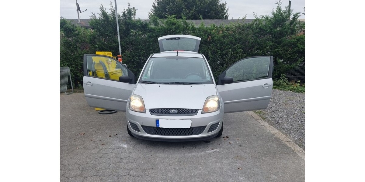Ford Fiesta 171.591 km 2.190 &euro; Olfen 59399