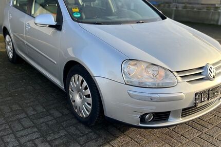 VW Golf 150.000 km 2.999 &euro; Selm 59379