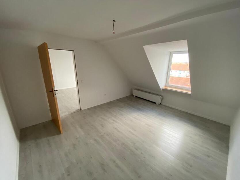 4,5 Zimmer DG Wohnung im Lüner Norden 4 zimmer