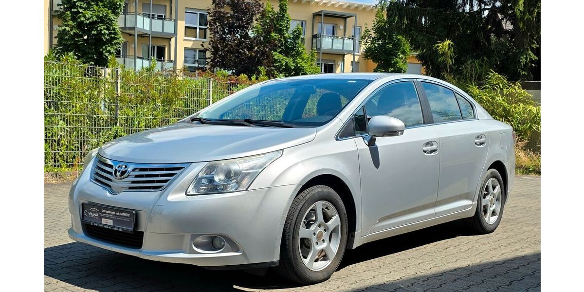 Toyota Avensis 154.000 km 5.990 &euro; Herne (NRW) 44628