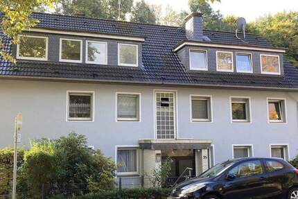 3-Zimmer-DG-Wohnung mit Balkon und Einbauküche in Essen-Borbeck 3 zimmer