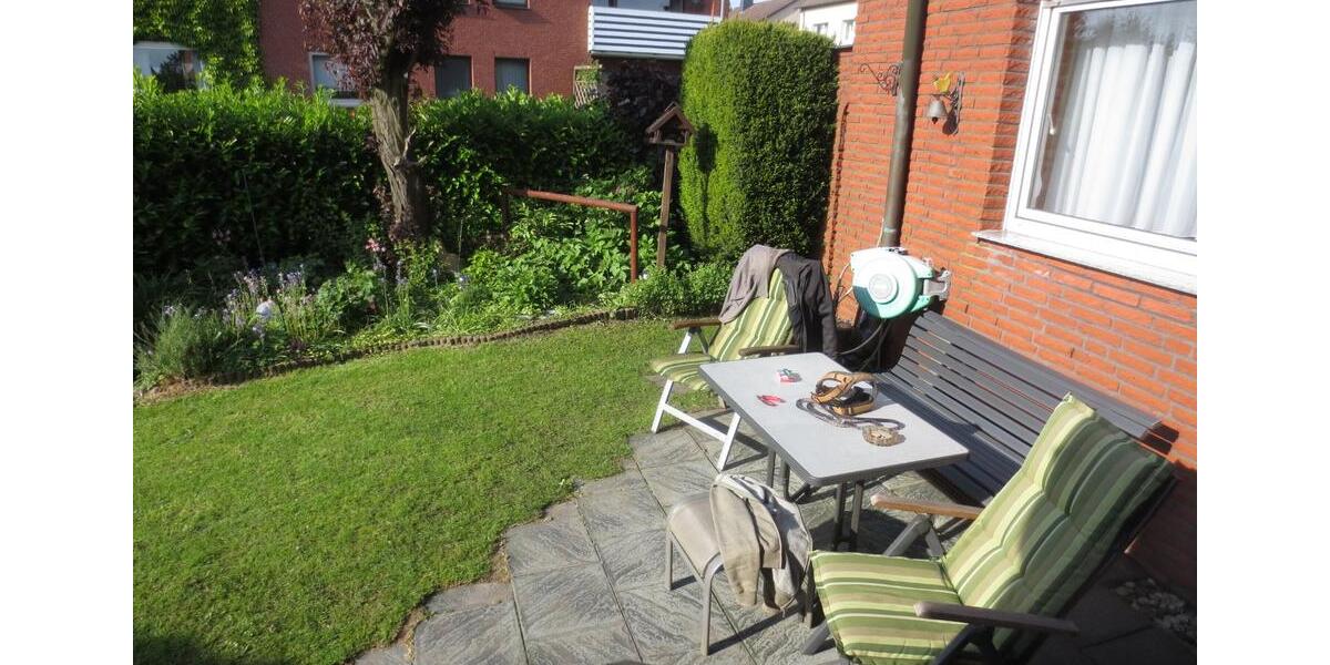 Zweifamilienhaus - ideal geeignet als Zweigenerationenhaus in RE 8 zimmer