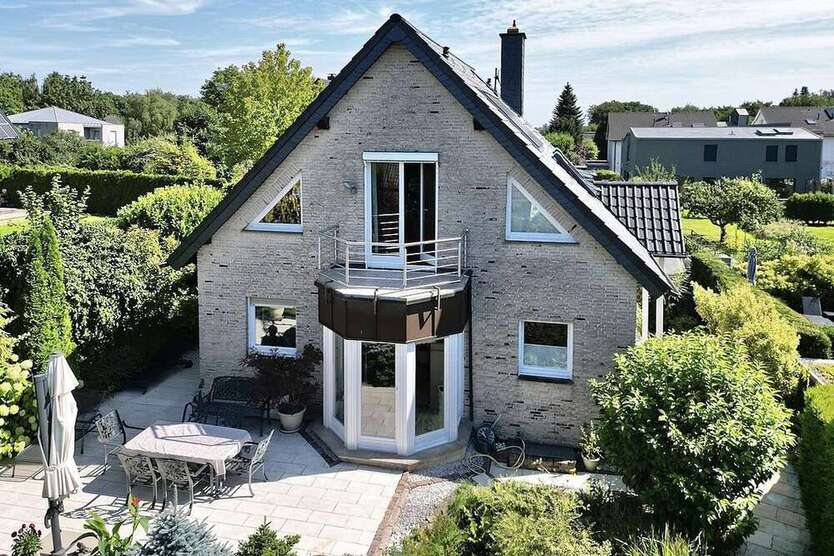 Haus zum Kaufen in Bochum 679.900 € 190 m²