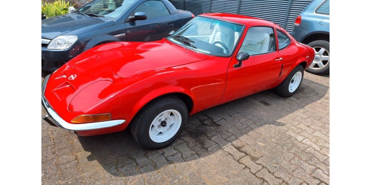 Opel GT 126.052 km 18.690 &euro; Castrop-Rauxel 44579