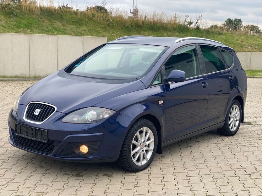 Seat Altea 150.000 km 6.000 € Dortmund 44359