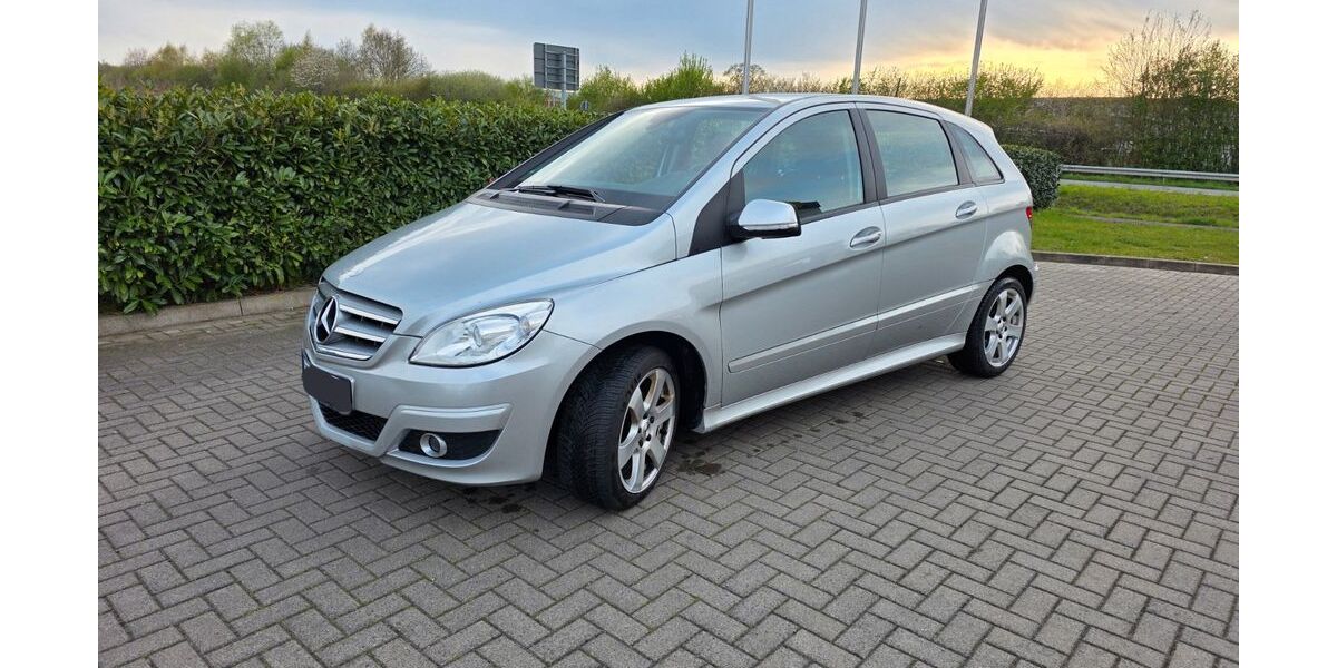 Mercedes-Benz B 180 150.000 km 4.900 &euro; Olfen 59399
