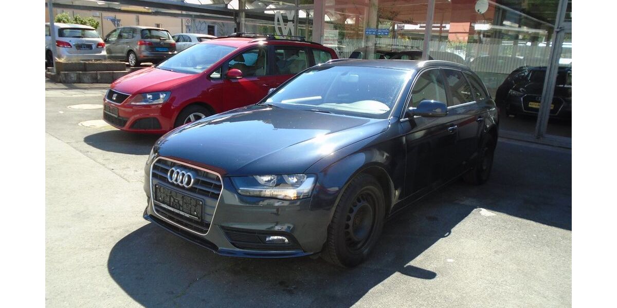 Audi A4 205.000 km 9.090 &euro; Dortmund 44225