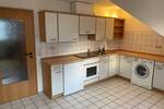 Schöne Dachgeschoßwohnung mitten in der Stadt