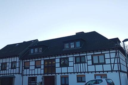 Direkt im Grünen: helle 2-Zimmer Dachgeschosswohnung 2 zimmer