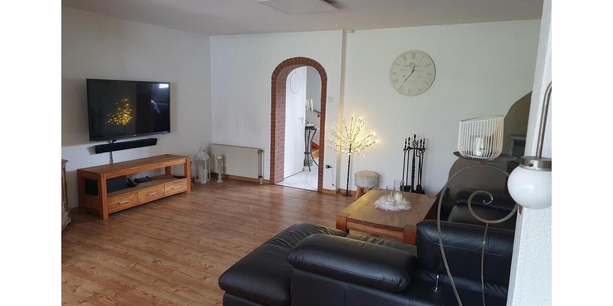 Reihenhaus Essen Stadtbezirk VII - 5 Zimmer, 91 m&sup2;, 350.000&euro; | Angebot:27096811