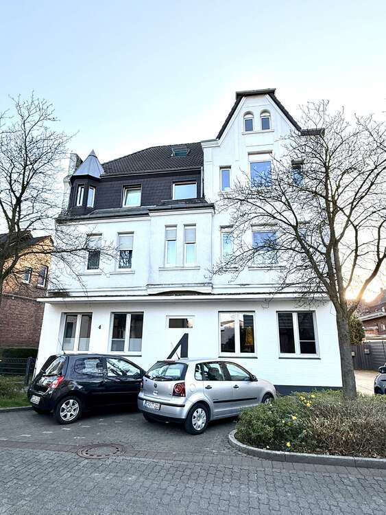 Wohnung zum Kaufen in Castrop-Rauxel 139.000 € 108 m²