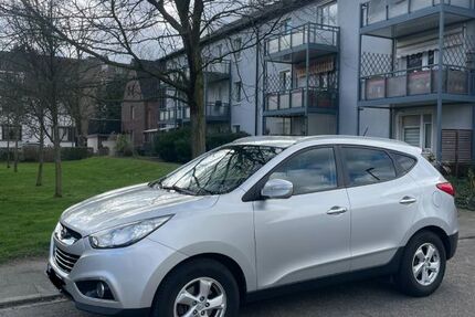 Hyundai ix35 151.300 km 6.000 &euro; Oberhausen 46149