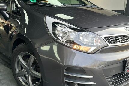 Kia Rio 115.000 km 7.500 &euro; Essen 45356
