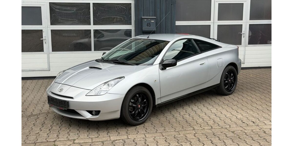 Toyota Celica 87.000 km 10.900 &euro; Mülheim an der Ruhr 45473