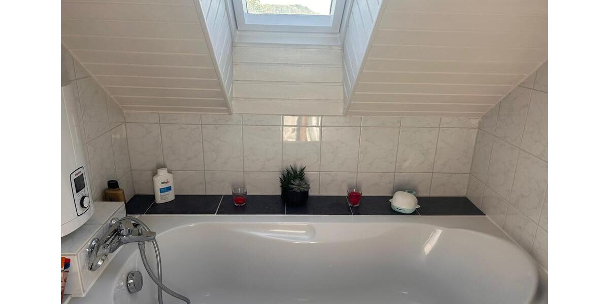 Dachgeschoßwohnung Essen Stadtbezirk VIII - 2 Zimmer, 50 m&sup2;, 719&euro; | Angebot:26326999