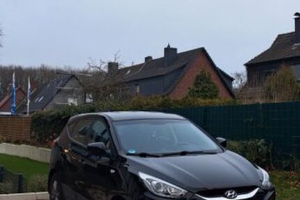 Hyundai ix35 112.000 km 8.900 &euro; Marl 45772