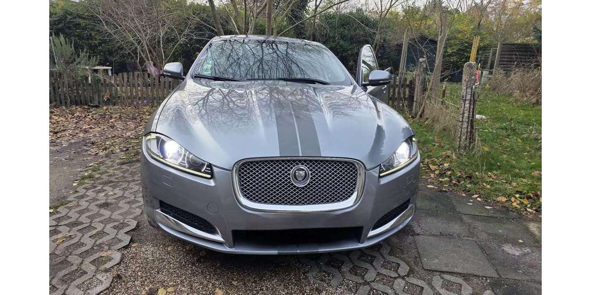 Jaguar XF 158.000 km 8.900 &euro; Recklinghausen 46601