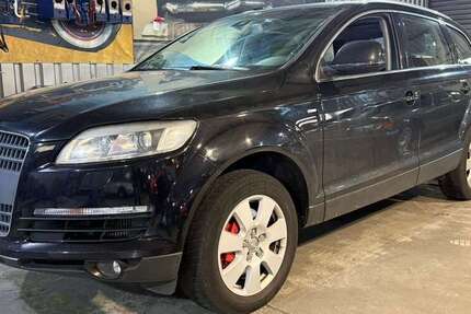Audi Q7 205.920 km 9.990 € Essen 45356