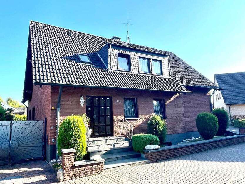 Haus zum Kaufen in Lünen 598.000 € 210 m²