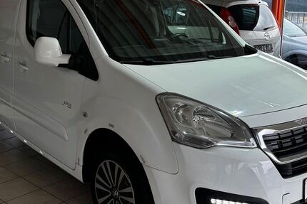 Peugeot Partner 185.000 km 5.799 &euro; Dortmund 44147