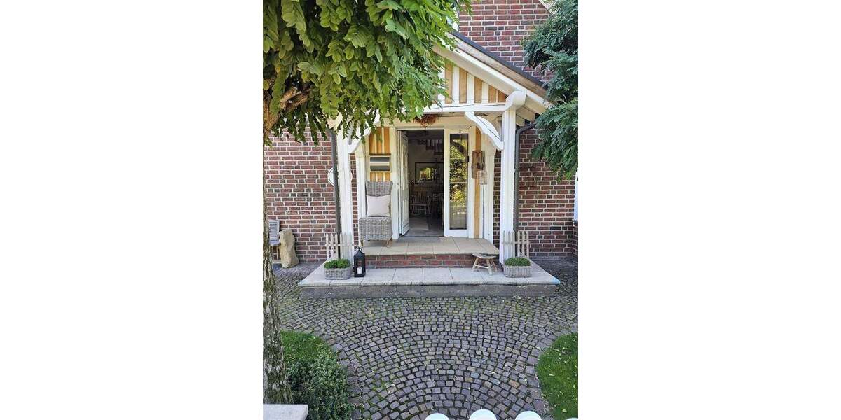 Stilvolles Einfamilienhaus mit Pool, Gartenidylle & hochwertiger Ausstattung 5 zimmer