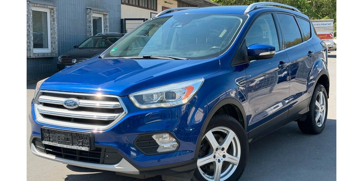 Ford Kuga 201.524 km 9.250 &euro; Gelsenkirchen 45884