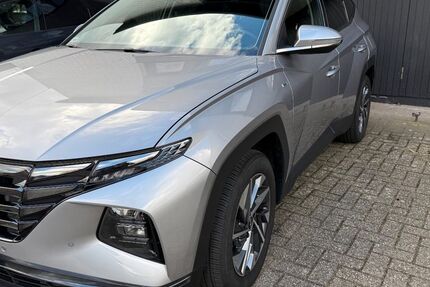 Hyundai TUCSON 18.500 km 23.999 &euro; Mülheim 45478