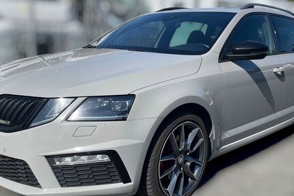 Skoda Octavia 169.000 km 15.900 &euro; Essen 45309