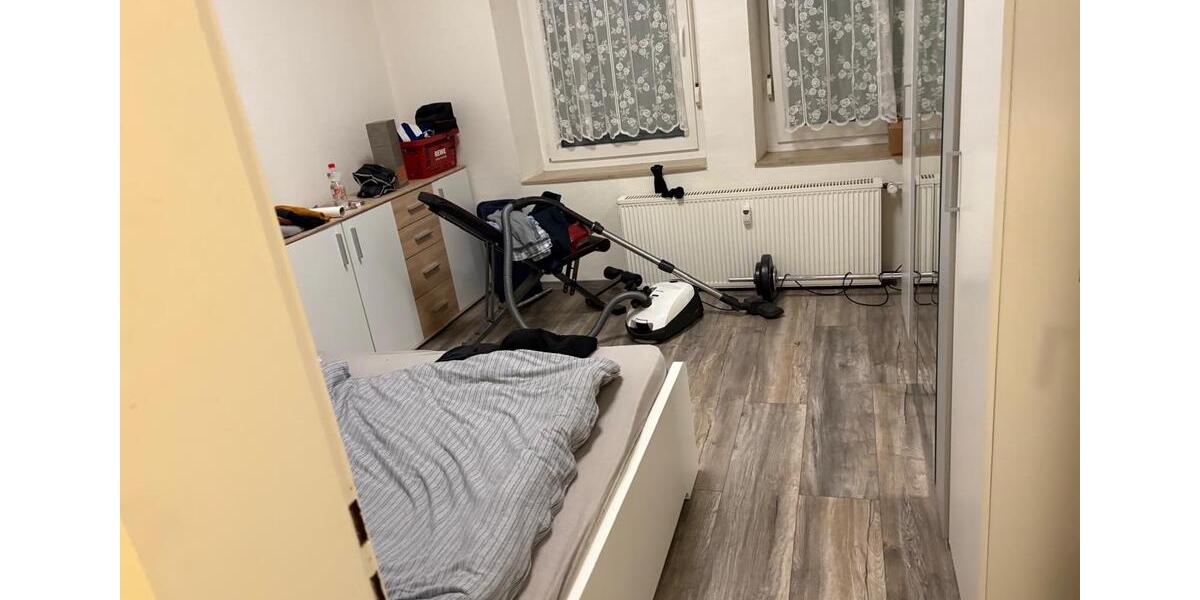 Erdgeschoßwohnung Gelsenkirchen - 3.5 Zimmer, 90 m&sup2;, 125.000&euro; | Angebot:24975040
