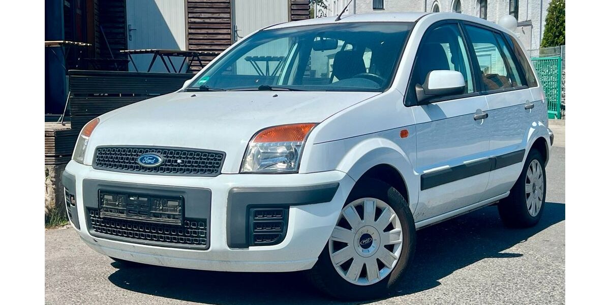 Ford Fusion 70.268 km 3.200 &euro; Gelsenkirchen 45884