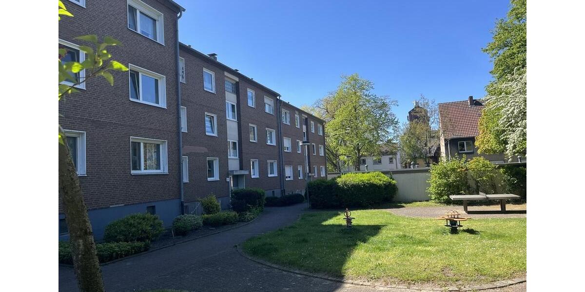 Etagenwohnung Bottrop - 3.5 Zimmer, 74 m&sup2;, 403&euro; | Angebot:26375761