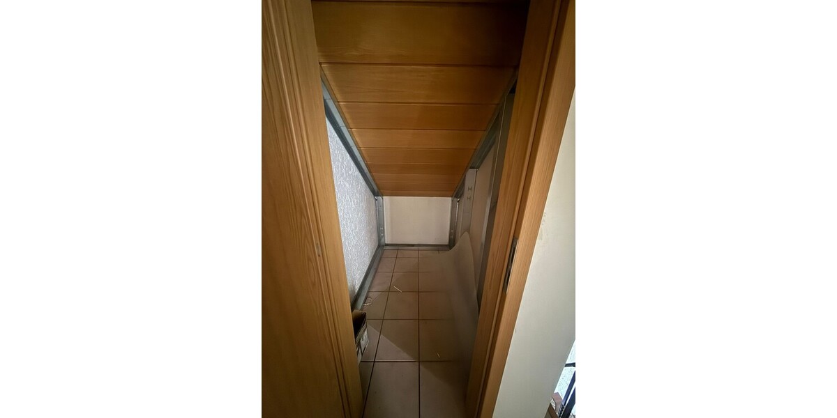 Freistehendes Zweifamilienhaus mit großem Garten in ruhiger Lage von Lünen 8 zimmer