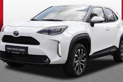 Toyota Yaris Cross 2.270 km 27.589 € Recklinghausen 45659