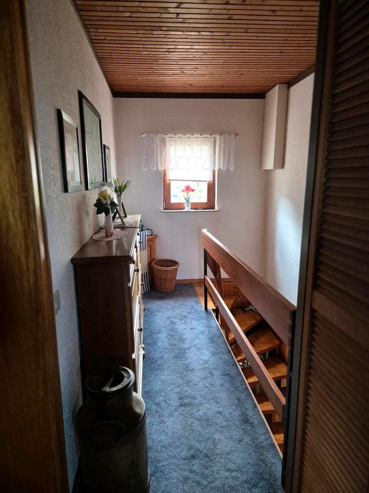 Wohnung im Zweifamilienhaus zu vermieten zimmer